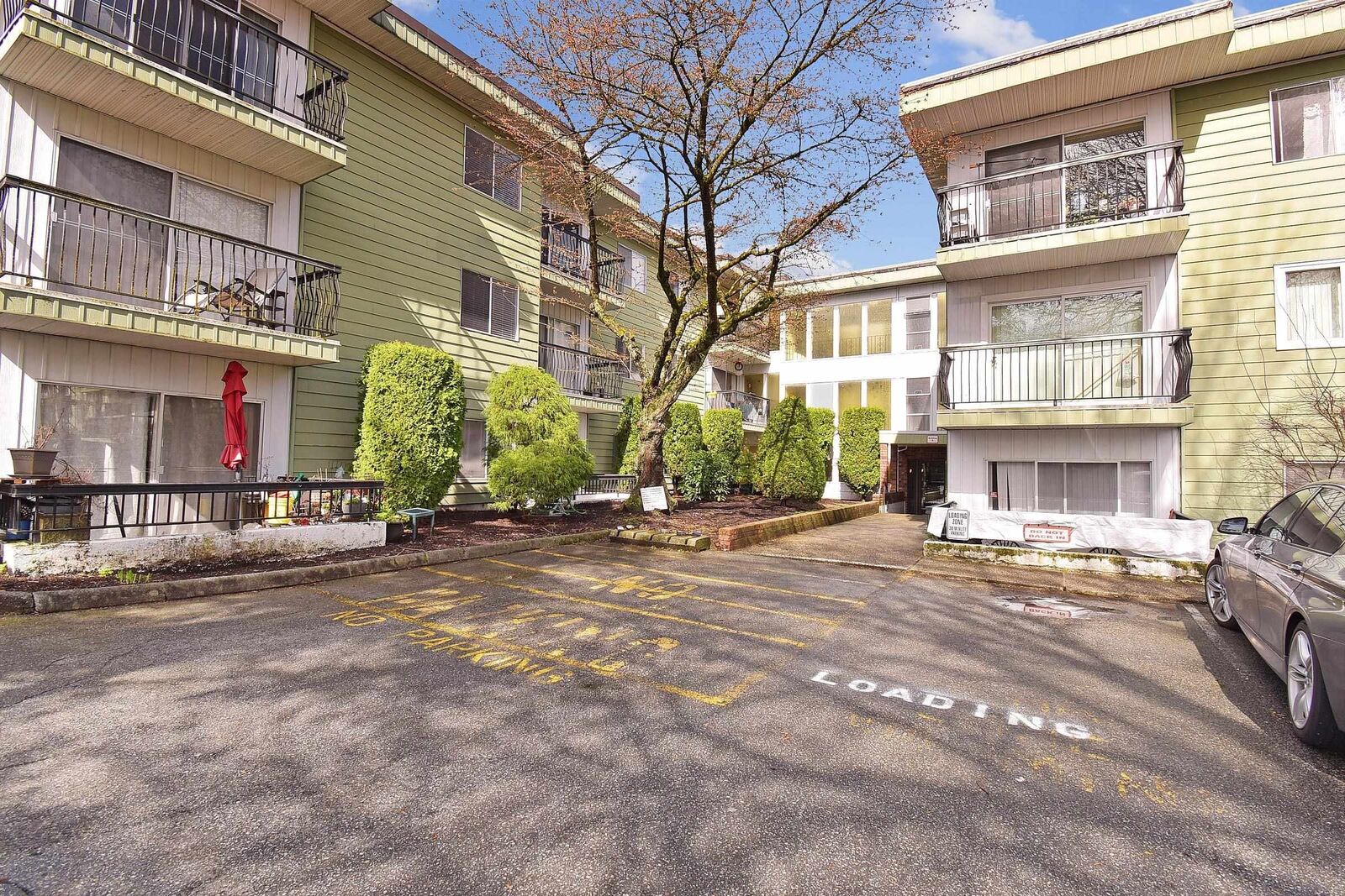 Property Photo: 8635 120 Street 281C BC V4C 6R5