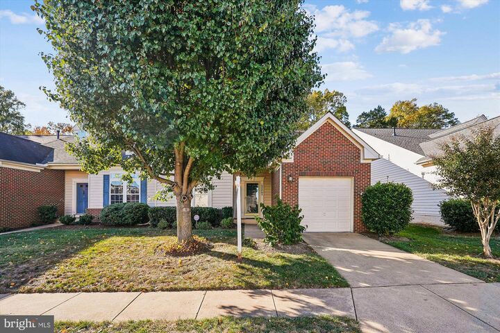 Property Photo:  20861 Killawog Terrace  VA 20147