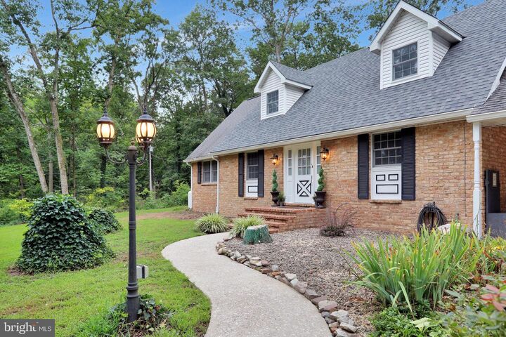 Property Photo: 9611 Shimpstown Road PA 17236