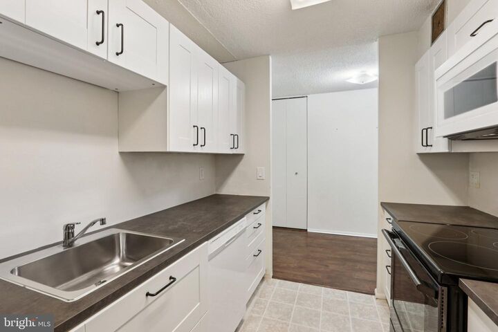 1420 Locust Street 7O  Philadelphia PA 19102 photo