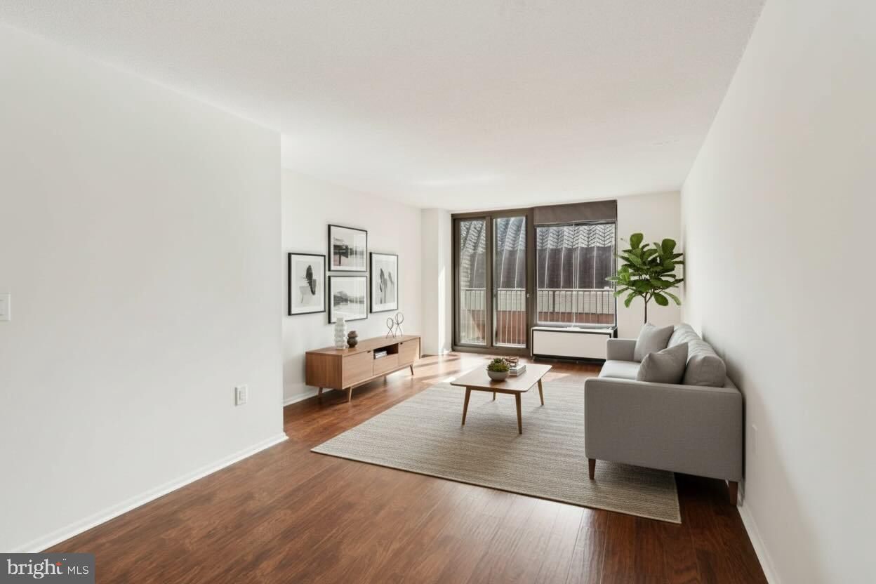 Property Photo: 1420 Locust Street 7O PA 19102