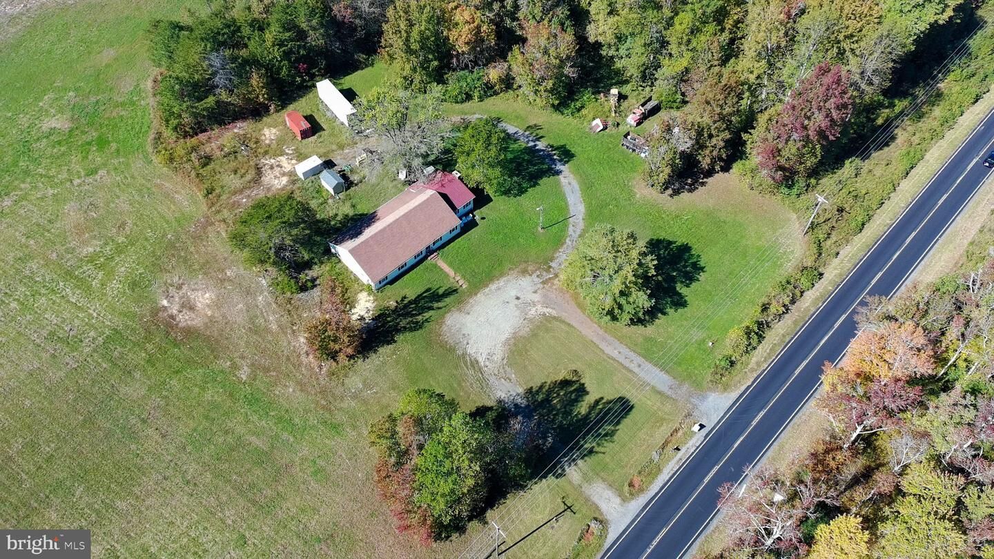 Property Photo: 6316 Fredericksburg Turnpike VA 22580