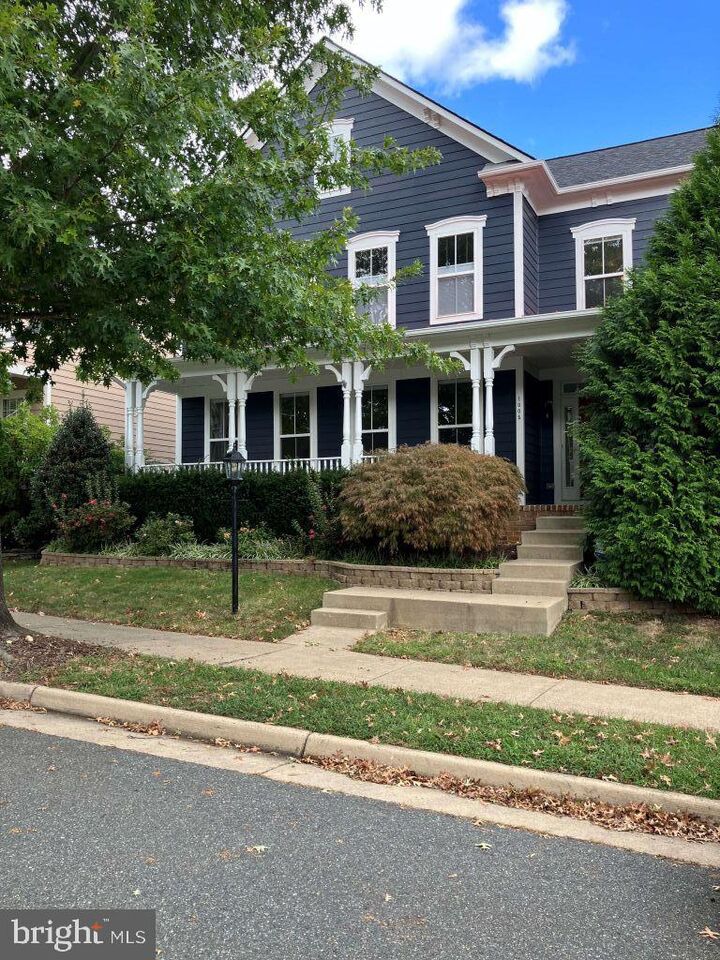 Property Photo: 1005 Graham Drive VA 22401