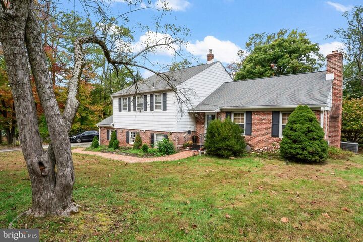 Property Photo:  387 Devonshire Road  PA 19333