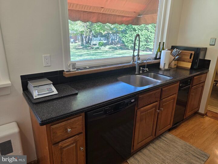 Property Photo: 1906 Colonial Road PA 17112