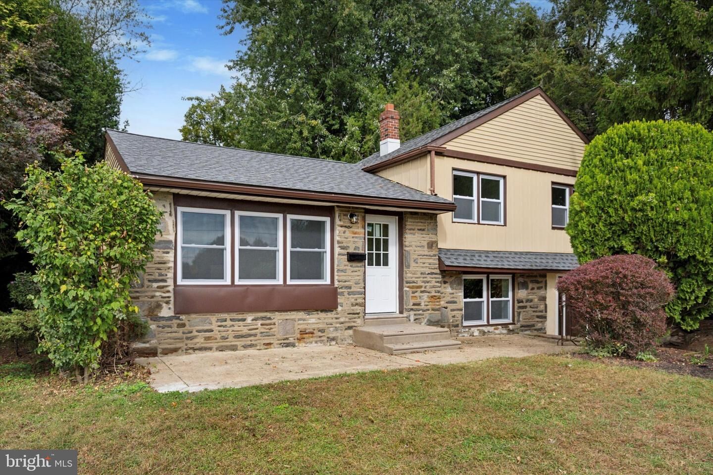 Property Photo:  11022 Ferndale Street  PA 19116