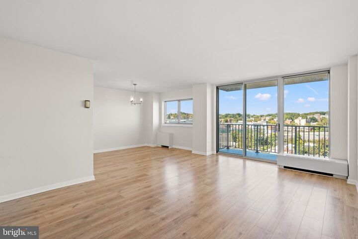 Property Photo: 1225 Martha Custis Drive 1016 VA 22302