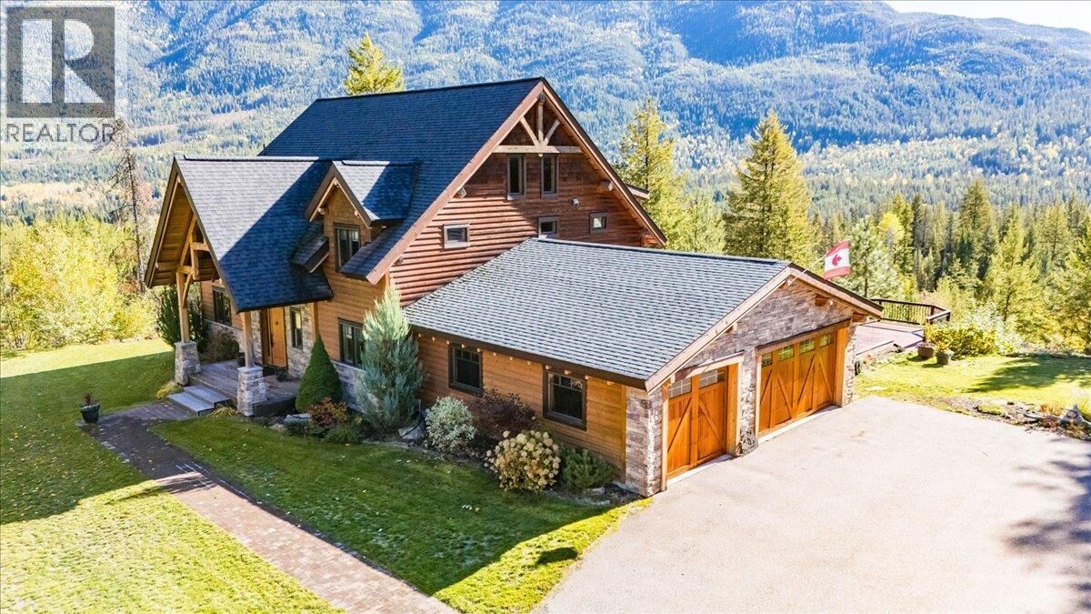 Photo de la propriété: 127 Grizzly Place BC V1N 4T5