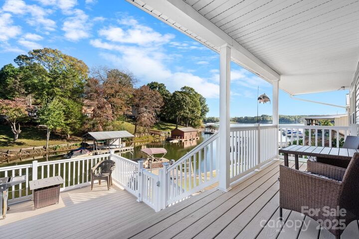 Property Photo:  349 Taylorsville Beach Court  NC 28681 