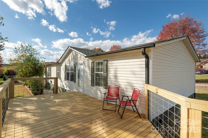 Property Photo:  41 Little Hungry Road  NC 28792 