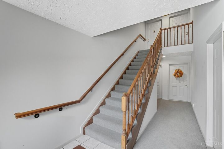 Property Photo: 5213 Fox Ridge Drive OH 45248