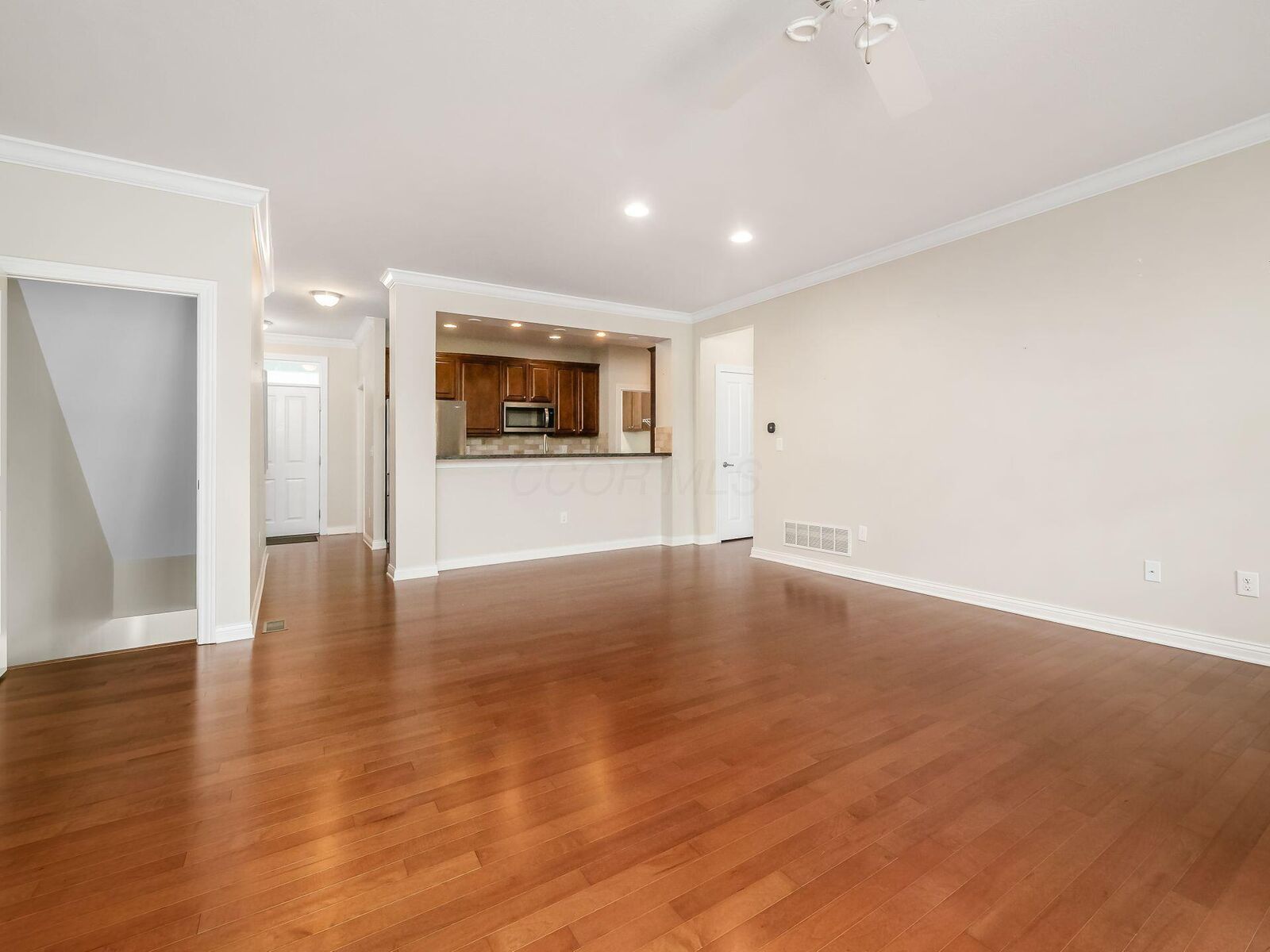 Property Photo: 4622 Family Drive OH 43026