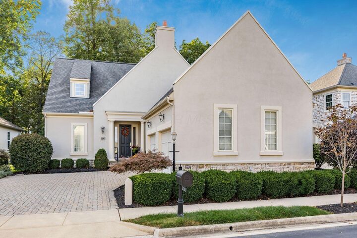 Property Photo: 5791 Crighton Drive OH 43016