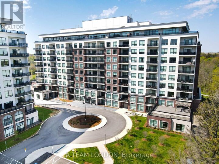 Property Photo: 460 Callaway Road 102 ON N6G 0M3