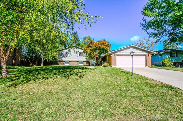 Property Photo: 5804 Overbrooke Road OH 45440