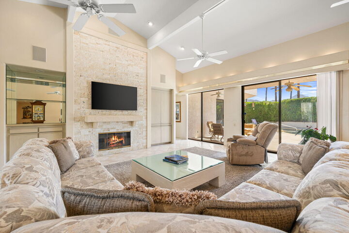 Property Photo: 73681 Agave Lane CA 92260