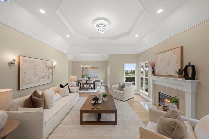 Property Photo: 1910 Vinehill Circle CA 94539