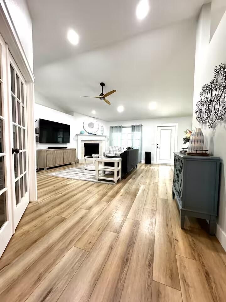 Property Photo:  6977 Flintwood St Street  FL 32566 