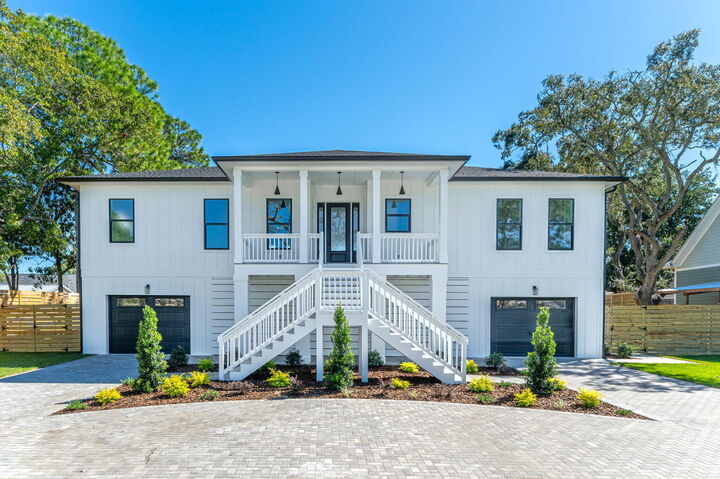 Property Photo: 22 Shalimar Drive FL 32579