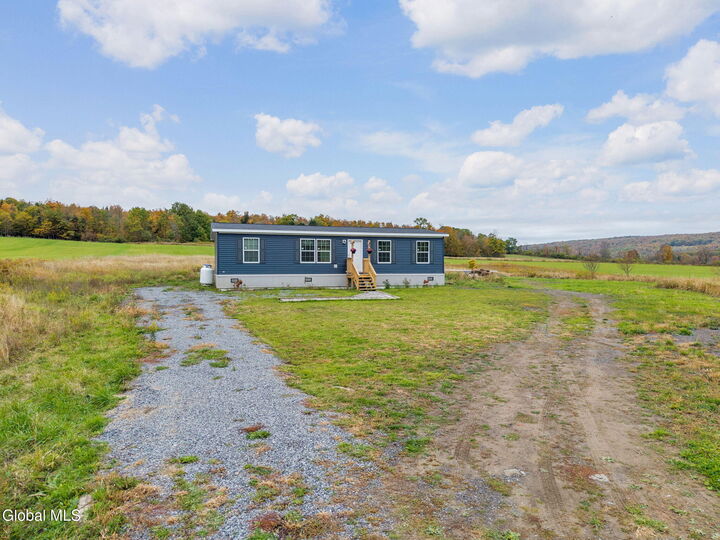 Property Photo:  190 Button Street  NY 13459 