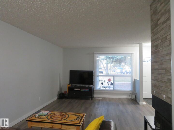 Property Photo: 1894 111A Street NW AB T6J 4T7
