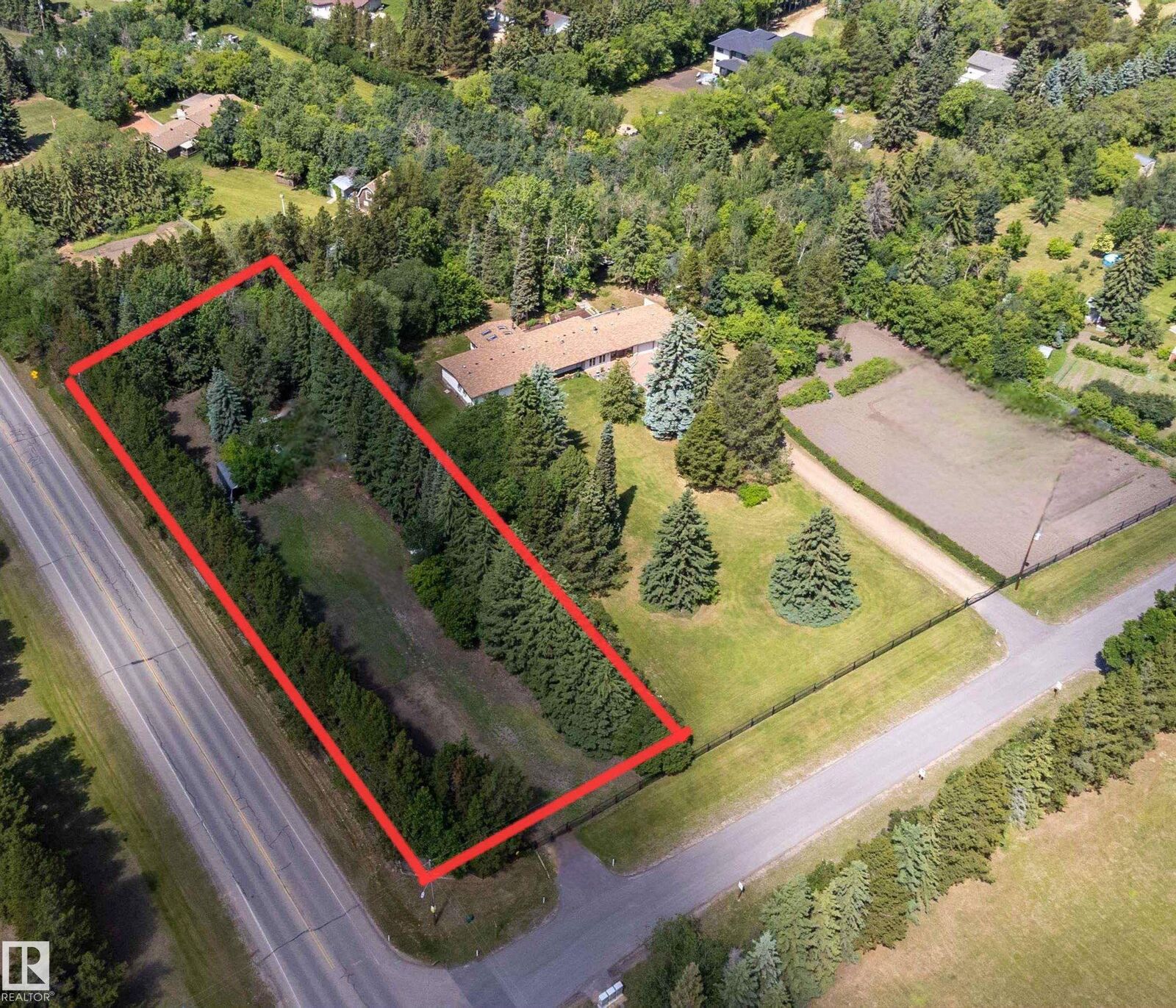 Property Photo: #24 25012 Sturgeon Road AB T8T 0C3