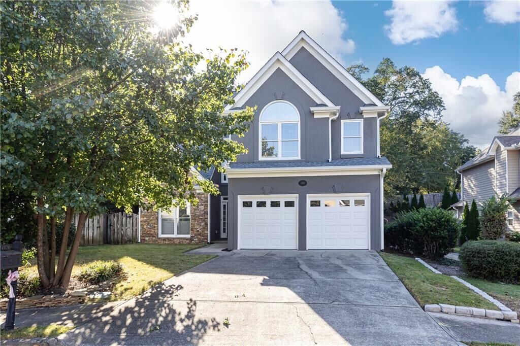 Property Photo: 1370 Brookhaven Village Circle NE GA 30319