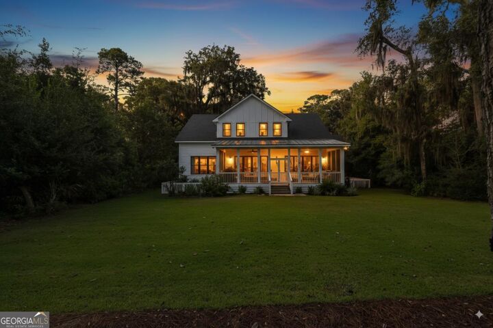 Property Photo: 822 Dancy Avenue GA 31419