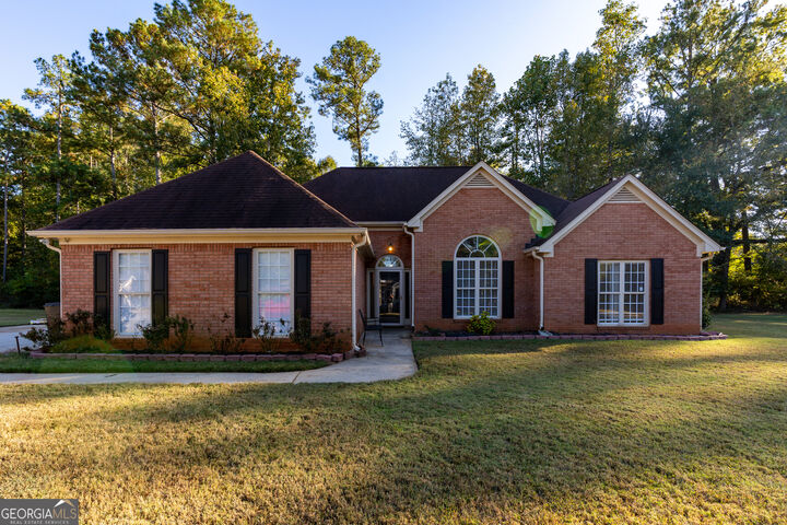 Property Photo: 50 Lydia Court GA 30016