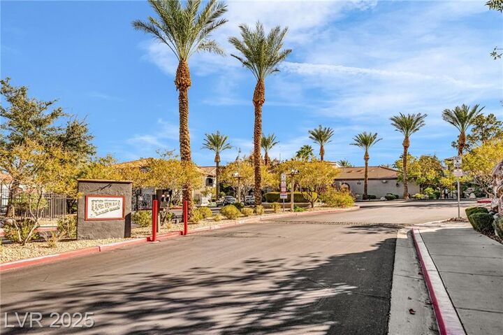 Property Photo: 950 Seven Hills Drive 227 NV 89052