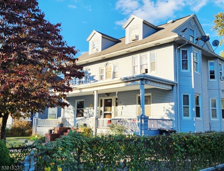 Property Photo: 20 Albert St NJ 07063