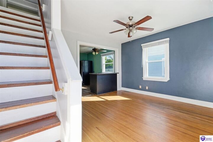 Property Photo:  4925 S 5th Street  KY 40214