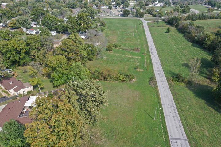 Property Photo:  1301 Huntingfield Drive  MO 65265 