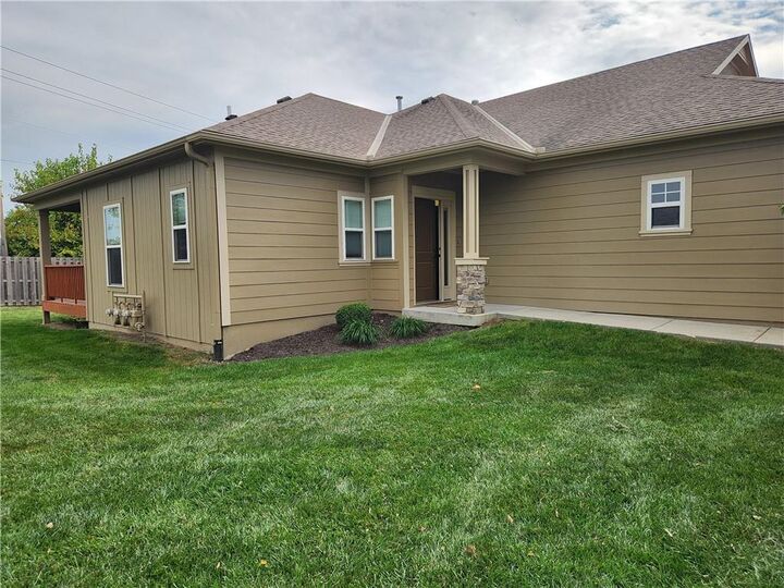 Property Photo:  33925 W 90th Circle  KS 66018 