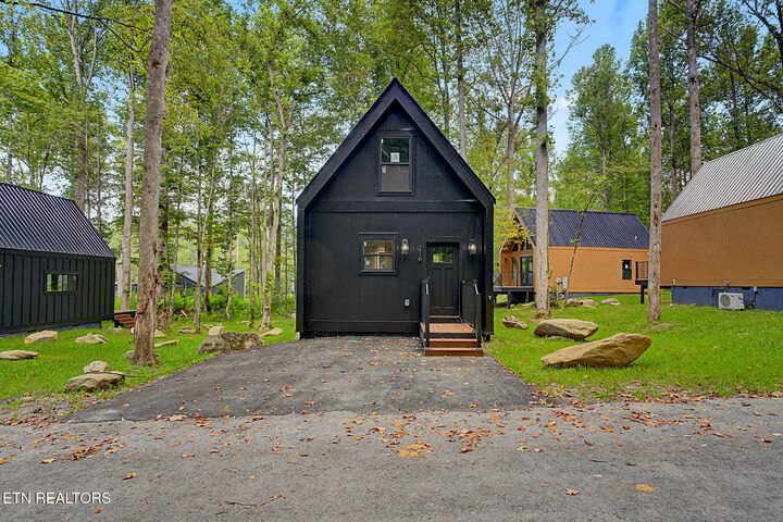 Property Photo:  216 Braydens Way  TN 37738 