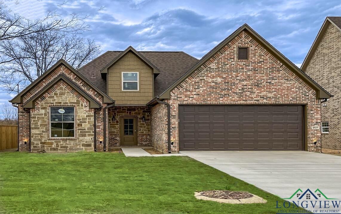 Property Photo:  4527 Lone Oak  TX 75605 