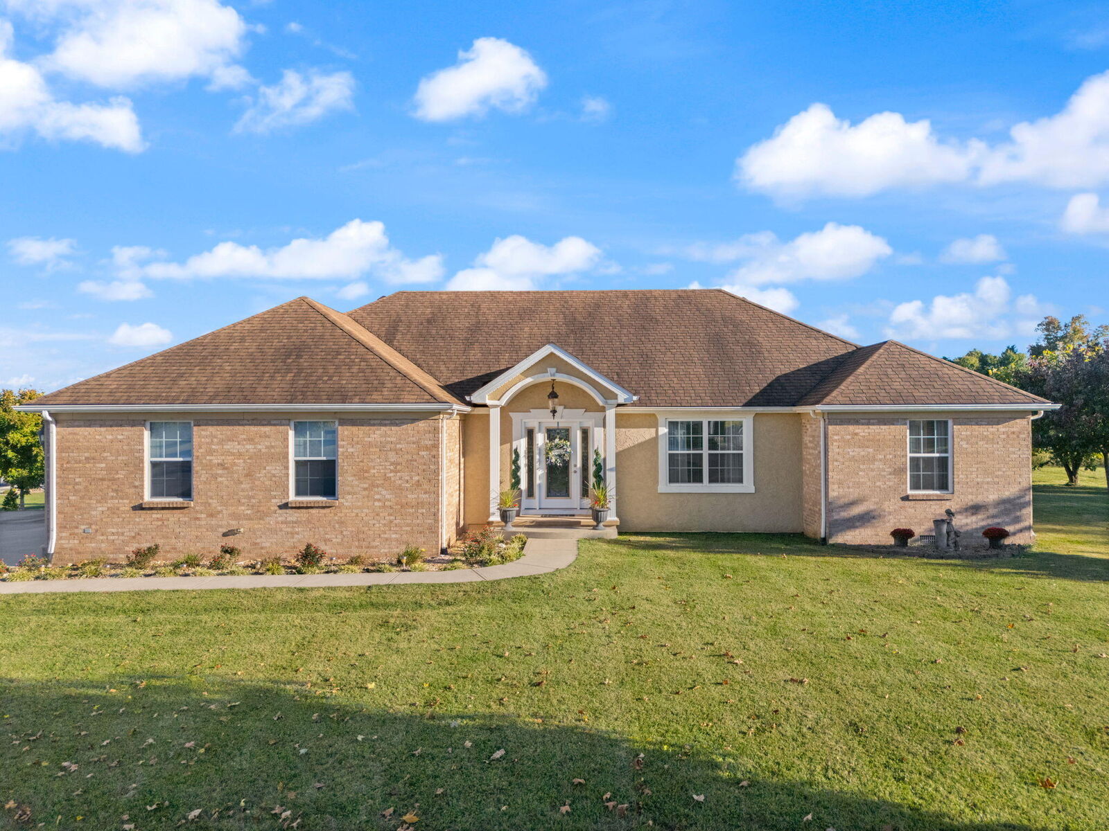 Property Photo: 310 Manchester Lane KY 40409