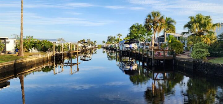 Property Photo: 3119 Bayside Parkway FL 33982
