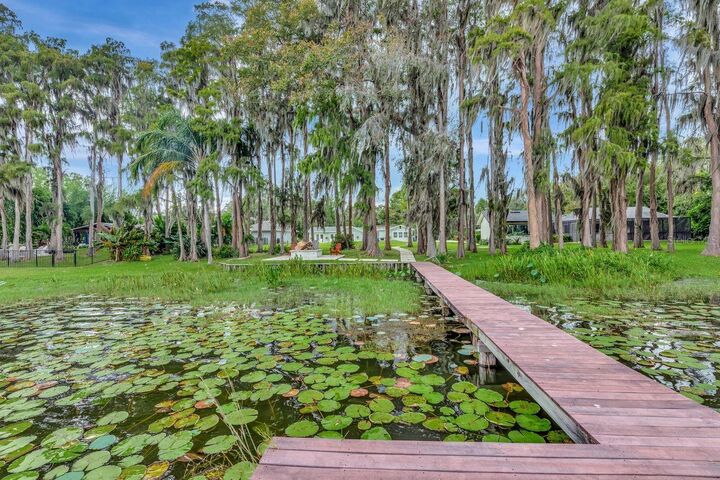 Property Photo:  19207 Crooked Lane  FL 33548 