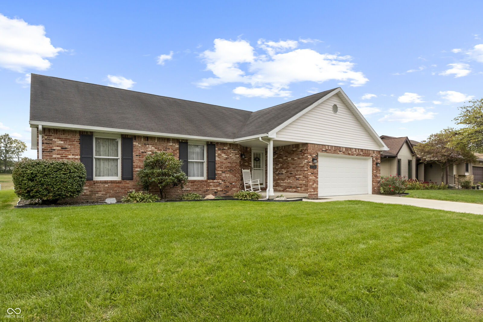 Property Photo: 3847 Bonaventure Drive IN 47203