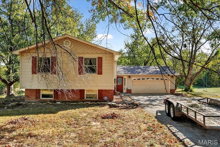 2222 Golf View Drive  Wentzville MO 63385 photo
