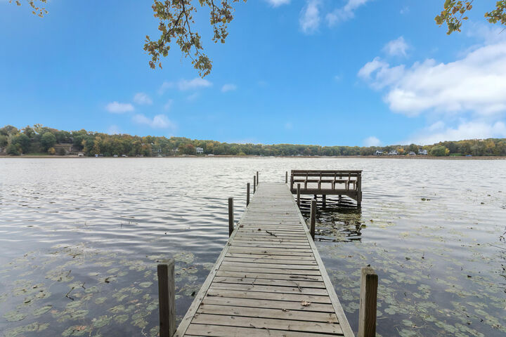 Property Photo: W5683 Park Rd WI 53121