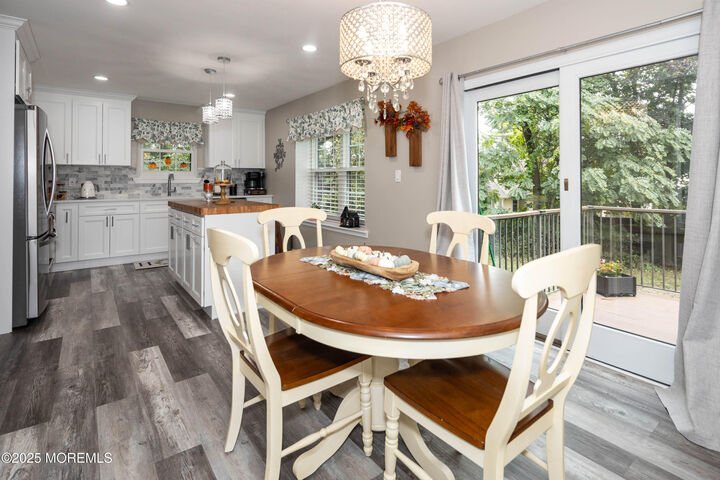 Property Photo:  129 Dumbarton Hill Court  NJ 07747