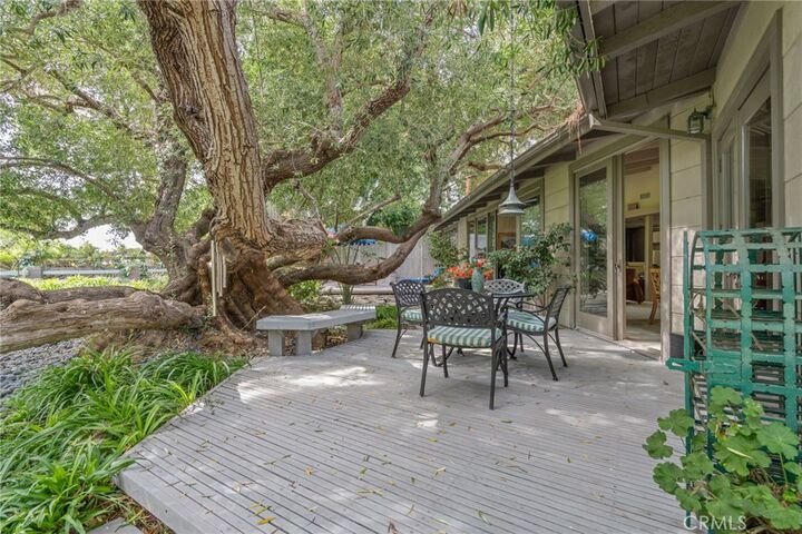 Property Photo:  7 Cinnamon Lane  CA 90275 