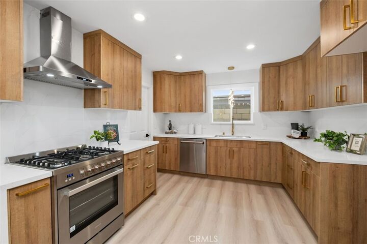 Property Photo: 16652 Busby CA 92647