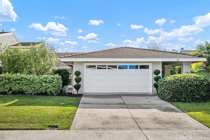 18 Shoal Drive  Corona Del Mar CA 92625 photo