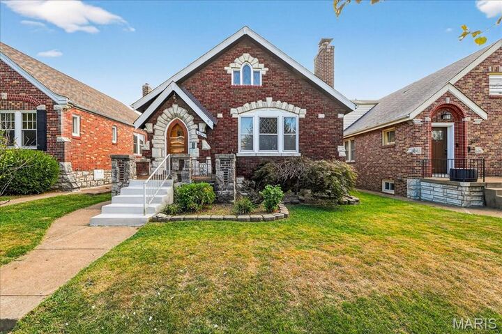 Property Photo:  6214 Oleatha Avenue  MO 63139 