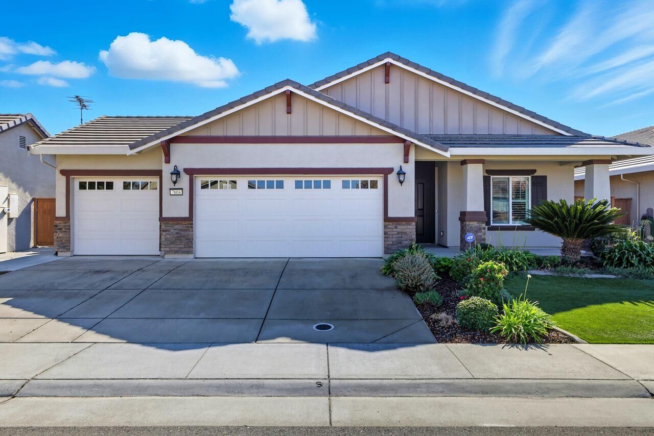Property Photo:  7604 Fey Way  CA 95757 