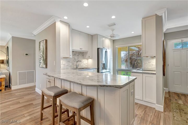 Property Photo: 300 Palm Drive 402 FL 34112