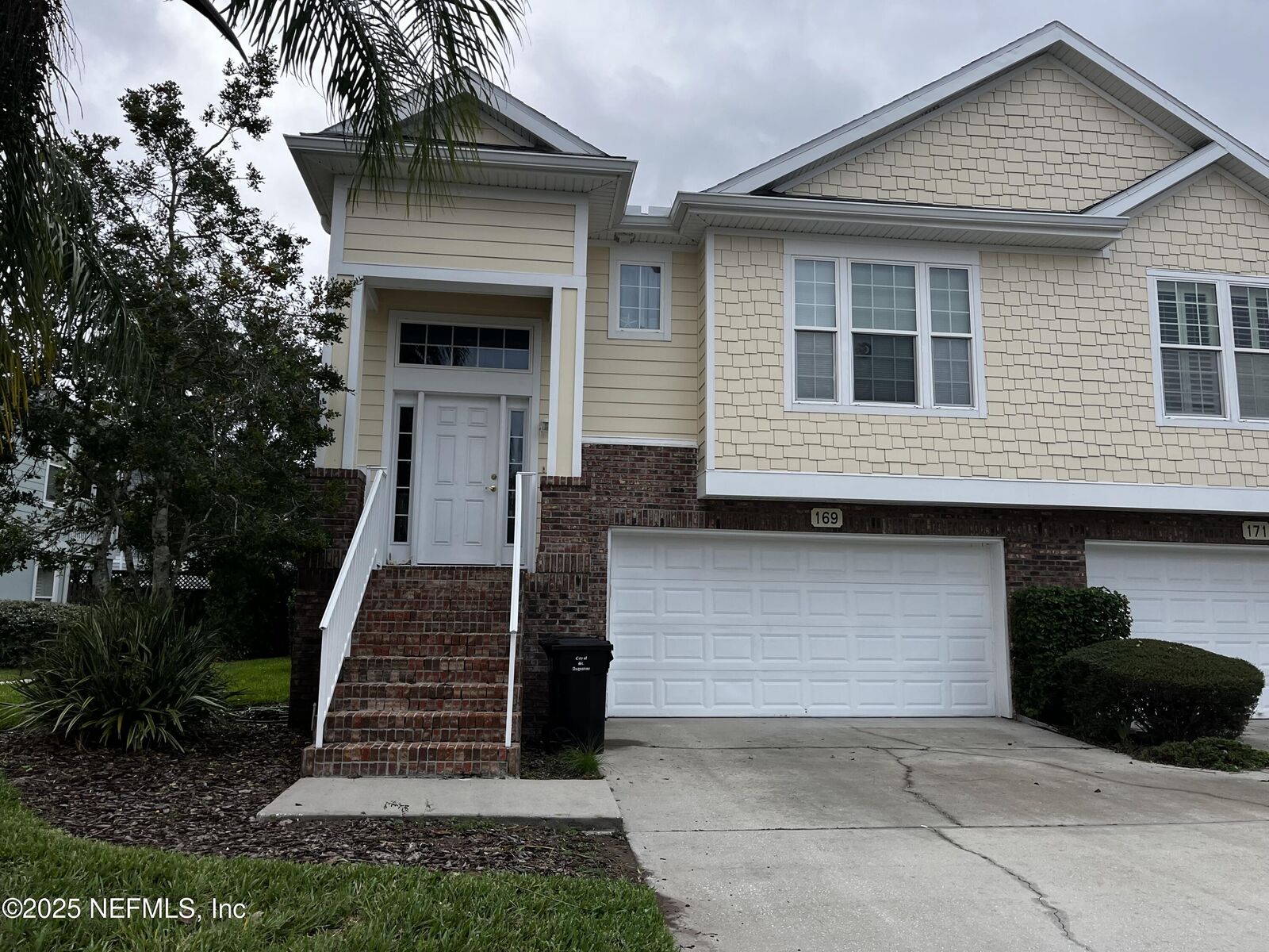 Property Photo: 169 Sunset Circle N FL 32080